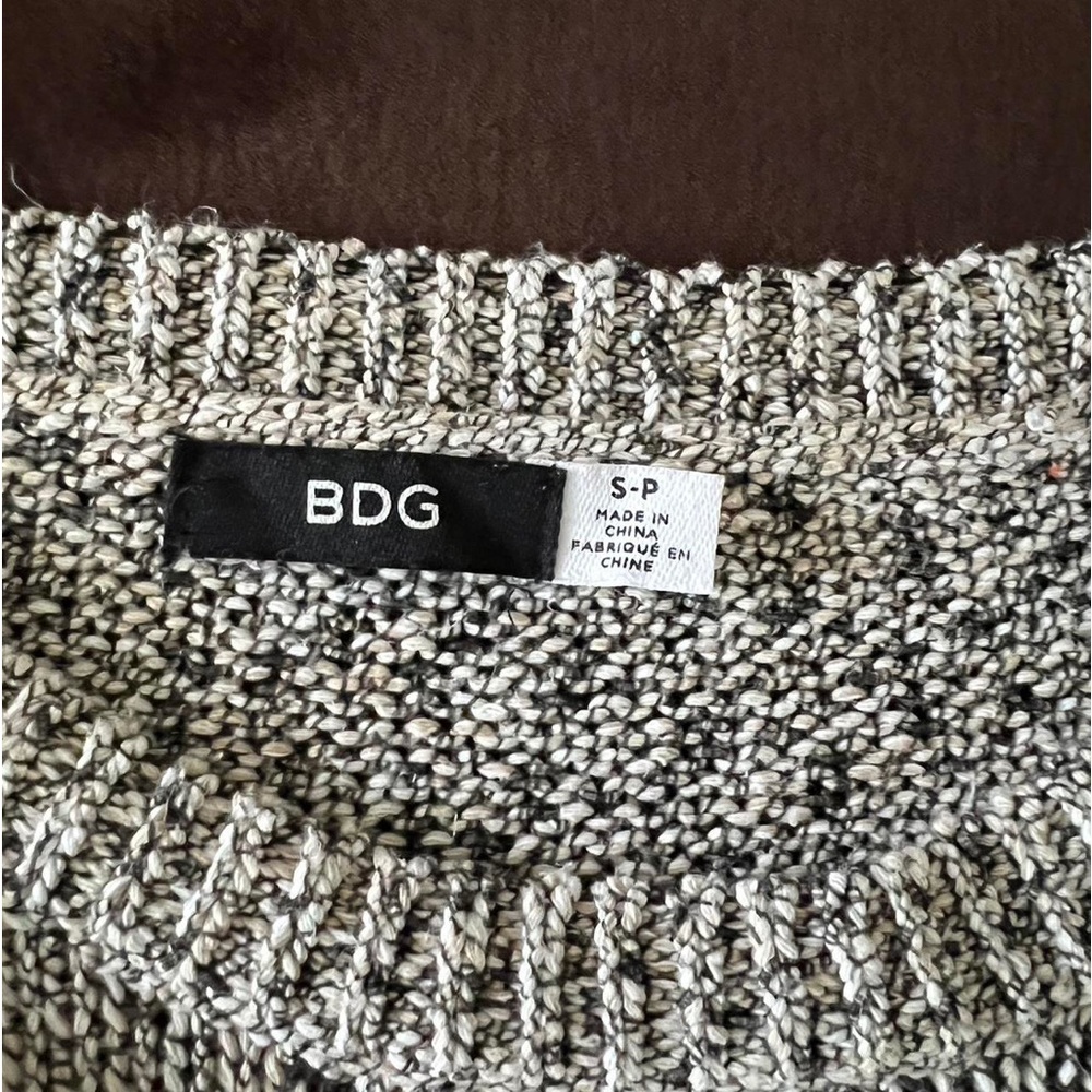 BDG mini sweater half sleeve "Good Condition”